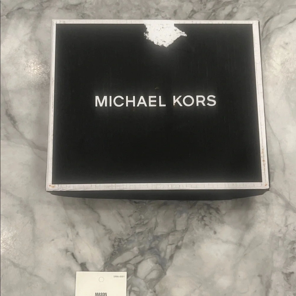 Michael Kors Men's Olive and White Bilford Slim wallet